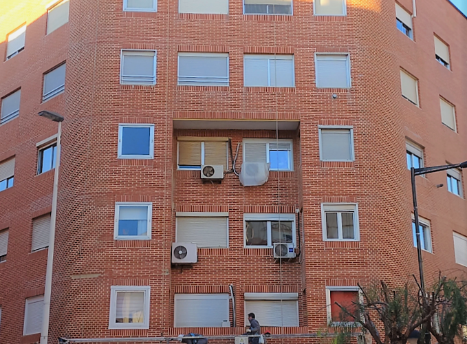 Reparación de fachadas y cubiertas en Edificio Alboraya